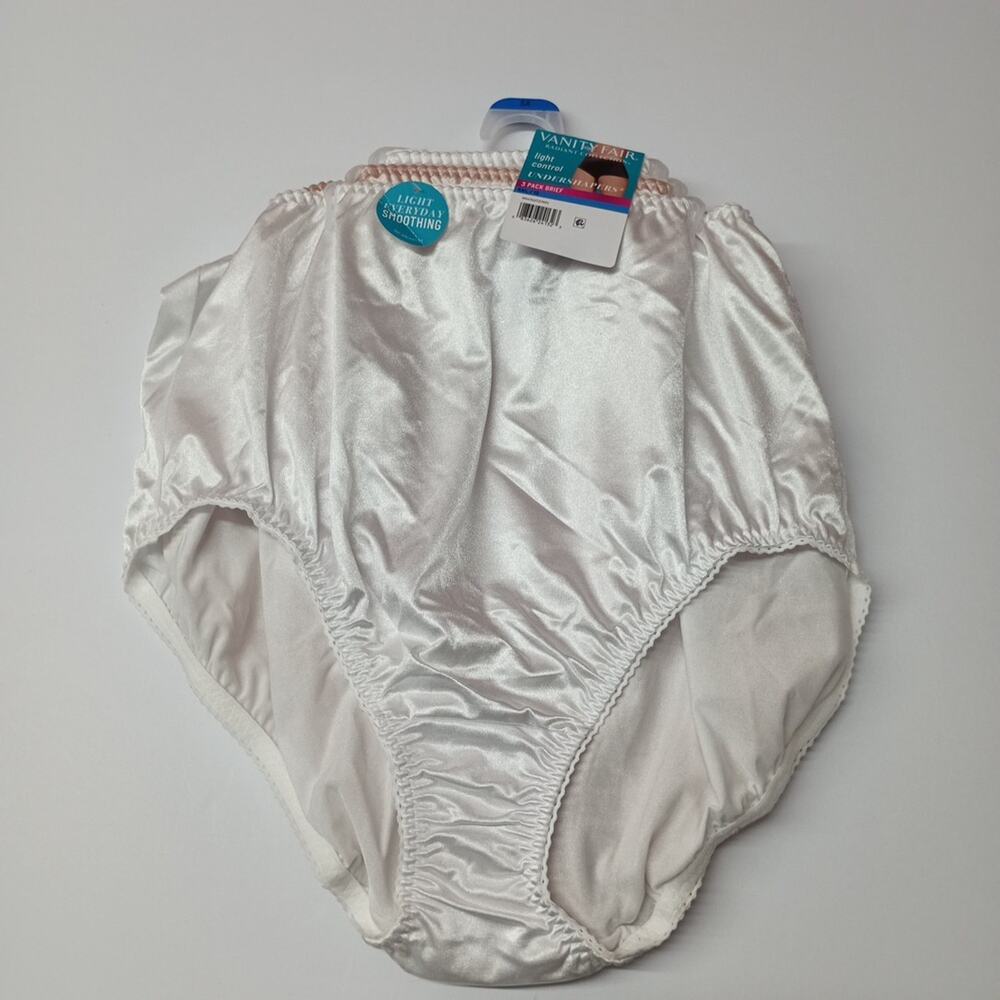 Vanity Fair Radiant Collection Light Control Undershapers 3 Pack Brief 5XL/12